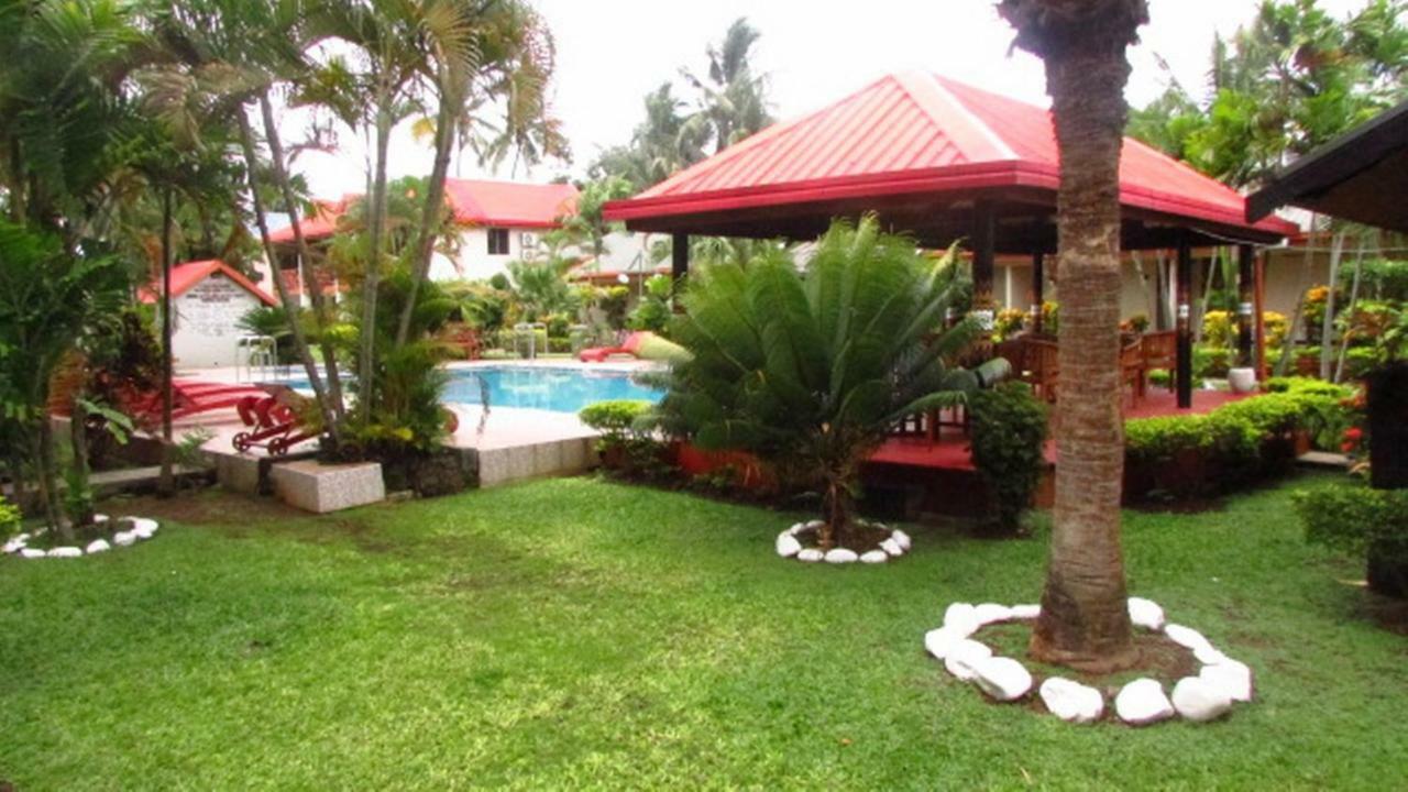 Wailoaloa Beach Resort Nadi Buitenkant foto