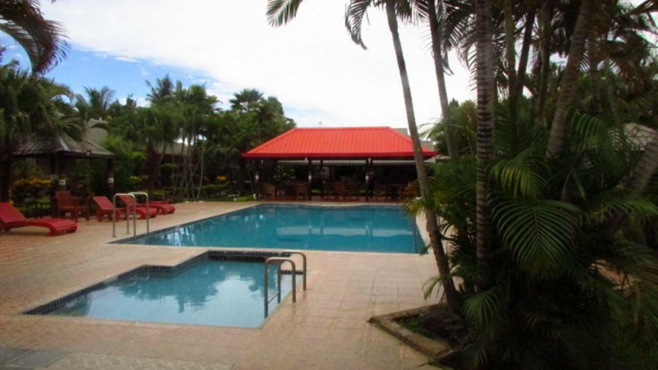Wailoaloa Beach Resort Nadi Buitenkant foto